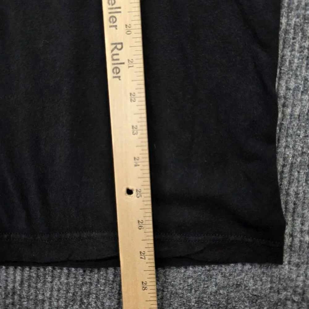 Foreigner Shirt Mens 2XL Black The Flame Still Burns Tour 2017 Band Rock Tee - Picture 6 of 6